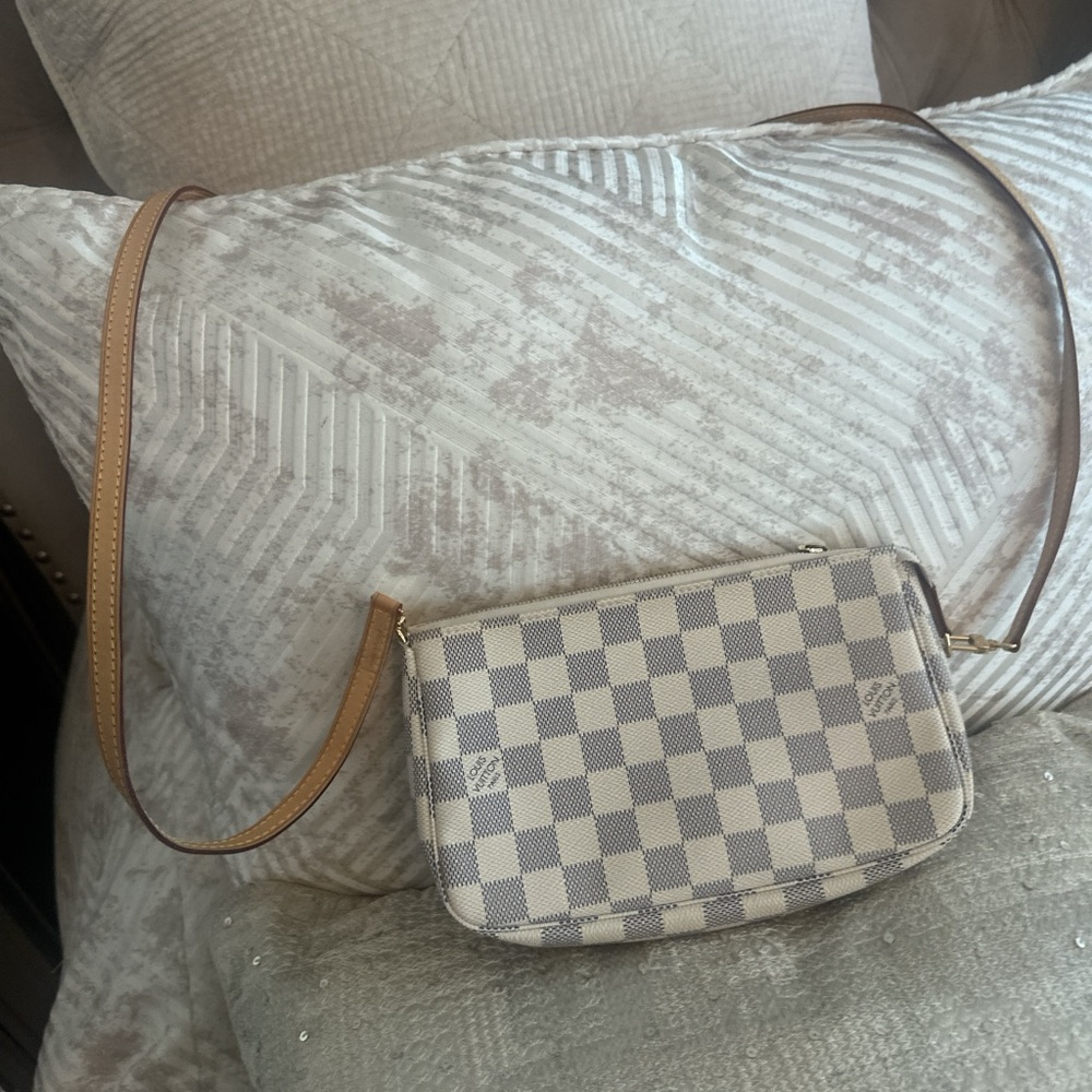 Louis Vuitton Cream and Gray Checkered Crossbody Bag
